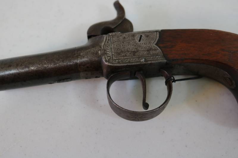 lot 340 image: Cocksedge Hadleigh black powder pis...