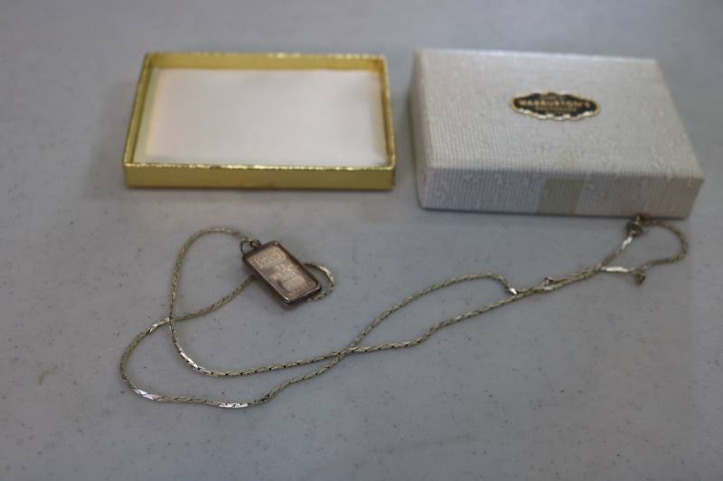 lot 350 image: 5g pure silver bar necklace...