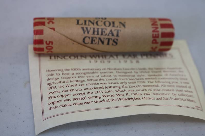 lot 376 image: Roll of wheat pennies...
