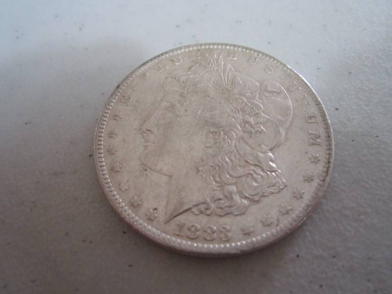 lot 439 image: 1883 O Silver Dollar...