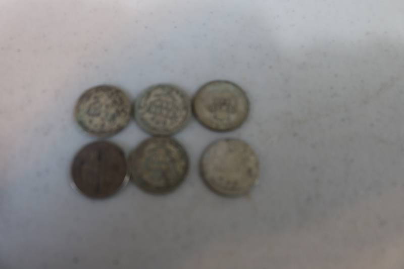 lot 198 image: 1907 1902 1906 1899 1909 1945 dime...