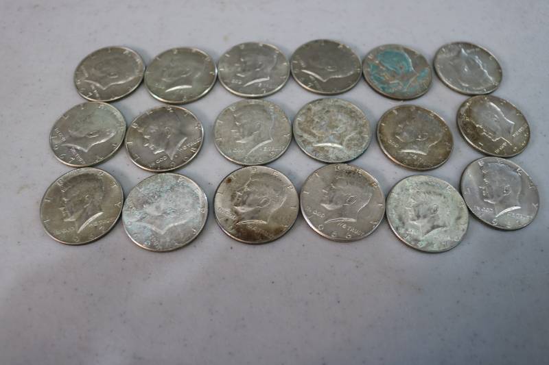 lot 201 image: 1965 - 1969 half dollars...
