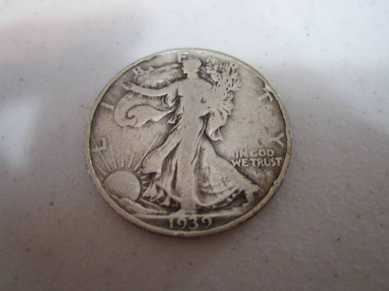 lot 241 image: 1939 half dollar...