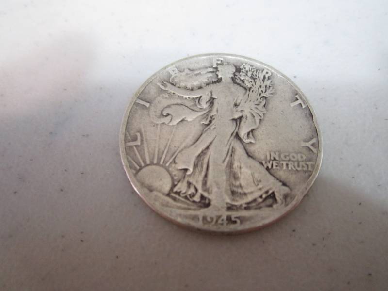 lot 248 image: 1945 half dollar...