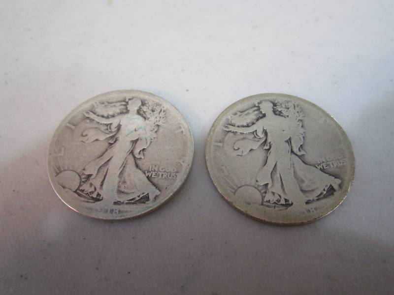 lot 251 image: 2 half dollars...
