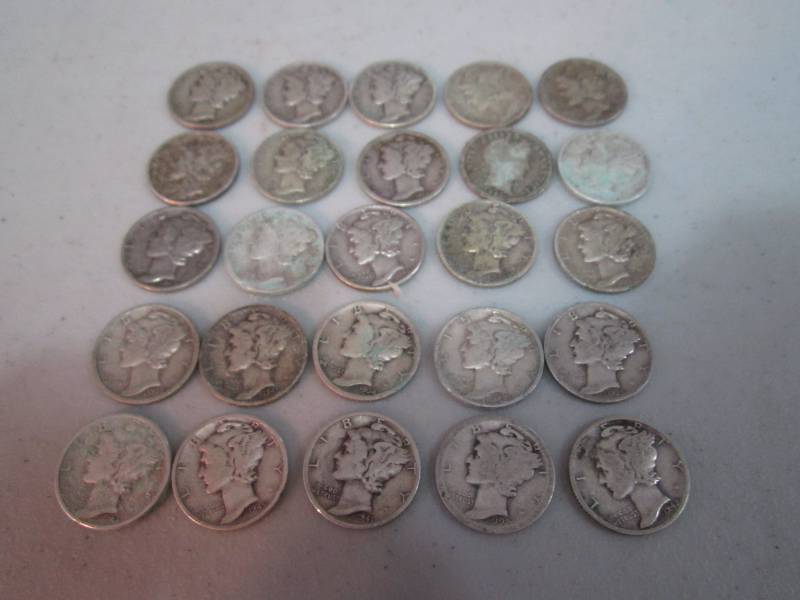 lot 258 image: 25 mercury dimes...