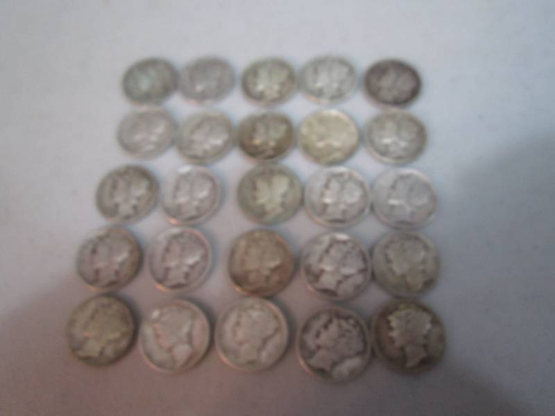 lot 260 image: 25 mercury dimes...