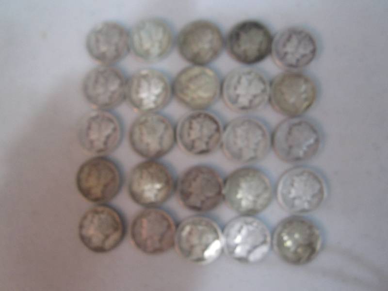 lot 261 image: 25 mercury dimes...