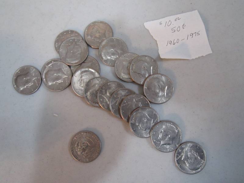 lot 288 image: $10.00 value coins 1960 - 1975 date...