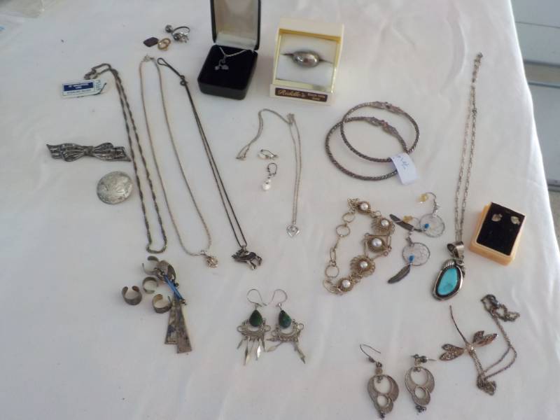 lot 11 image: Sterling Silver Jewelry...