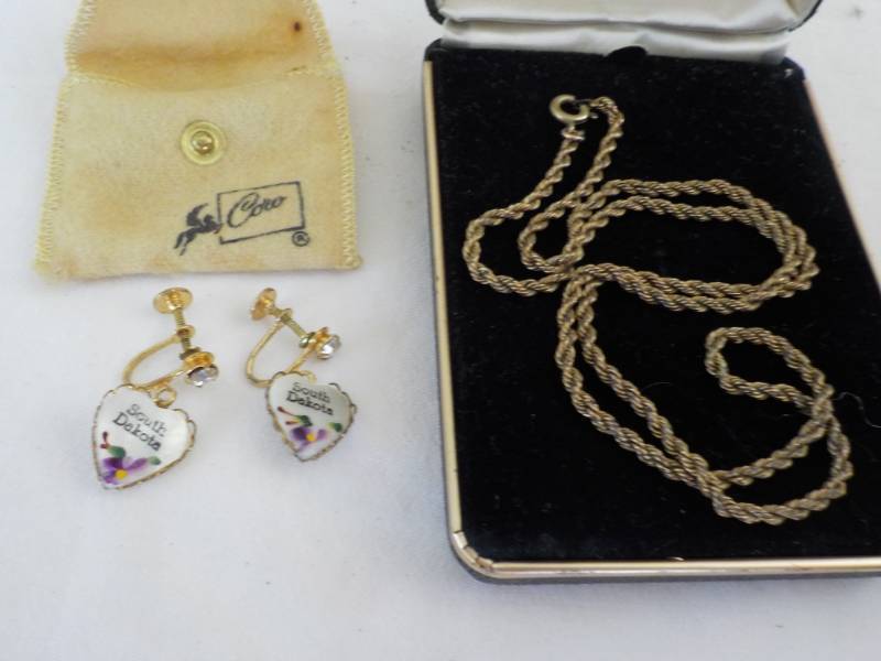 lot 21 image: South Dakota gold Filled Earrings a...