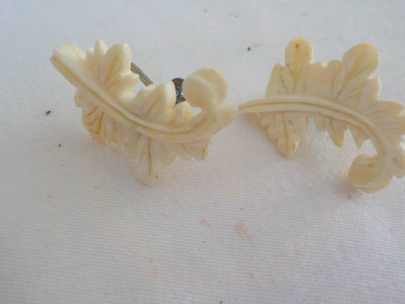 lot 23 image: Earrings- Possibly Ivory...