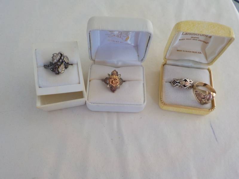 lot 47 image: Black Hills Gold Rings...