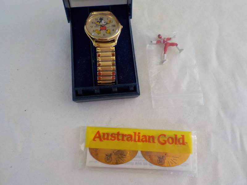 lot 50 image: Mickey Mouse Watch, Power Rangers a...