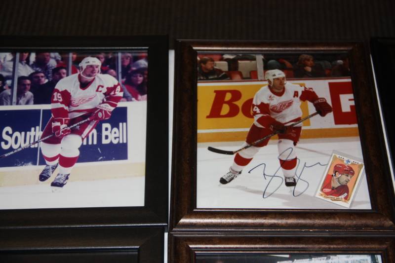 lot 12 image: NHL Hockey Collectibes Resale Lot  29 Items