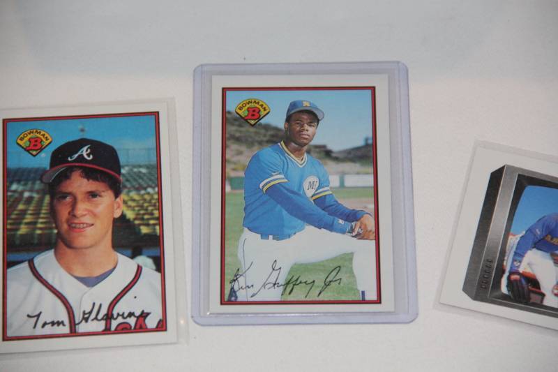lot 20 image: 1989 Bowman Baseball Set Ken Griffey Jr Rookie