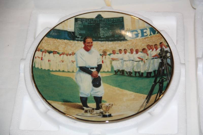lot 23 image: Babe Ruth and Lou Gehrig Delphi Lot  2 Plates