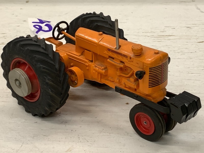 lot 42 image: Minneapolis Moline Model U Tracto...