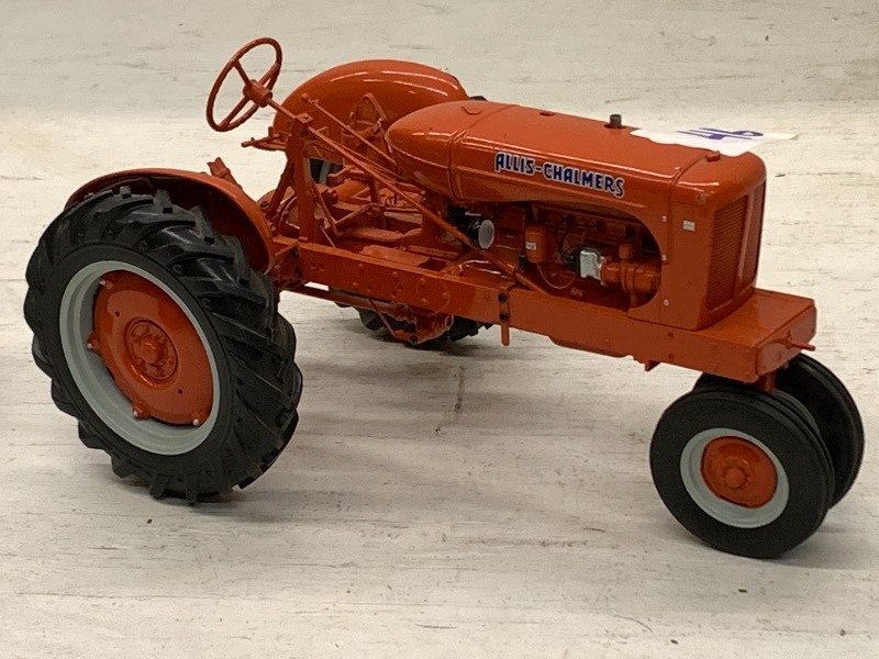 lot 46 image: Allis Chalmers WC Tractor, AS-IS --...