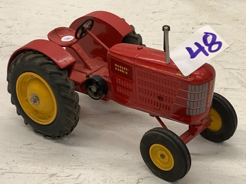lot 48 image: Massey Harris Super-101 Tractor ...