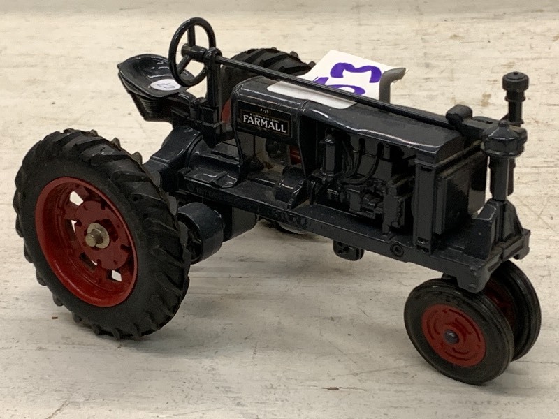 lot 53 image: Farmall F-20 Tractor ...
