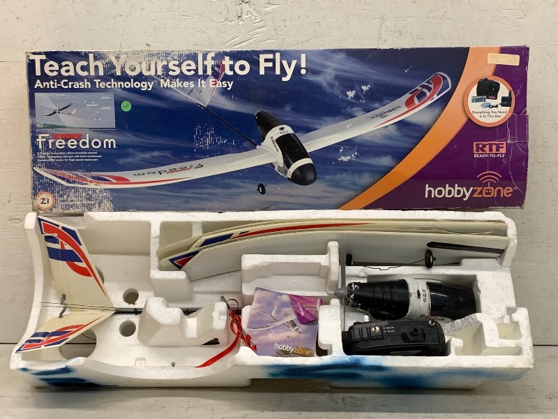 lot 100 image: Hobby Zone HBZ7000 Firebird Freed...