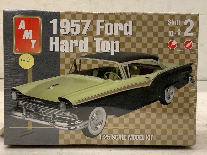 lot 112 image: Unopened AMT Ertl 1957 Ford Hard To...