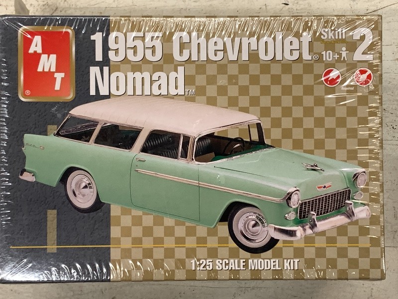 lot 117 image: Unopened AMT Ertl 1955 Chevy Nomad ...