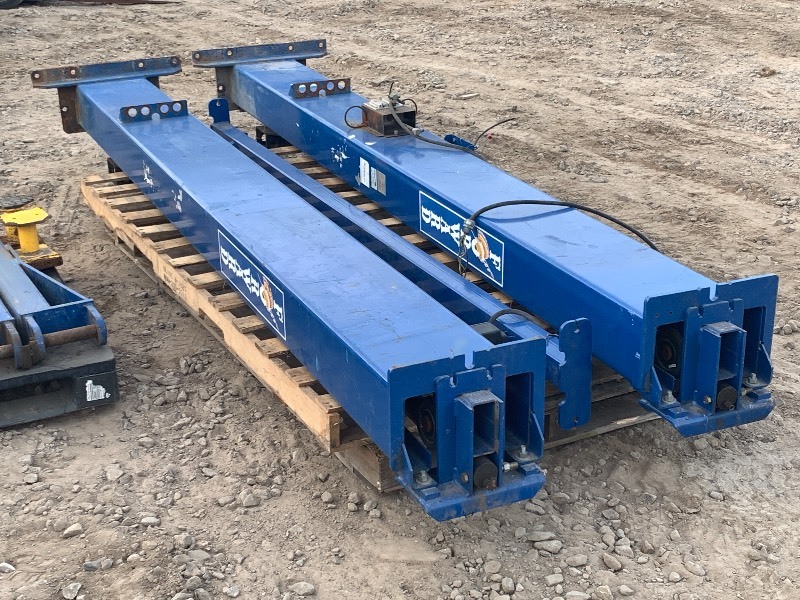 lot 2 image: Forward Commercial Two-Post Vehicle Hoist