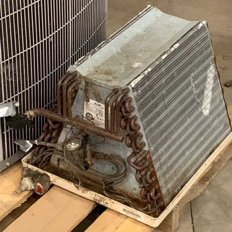 lot 34 image: Carrier AC Unit
