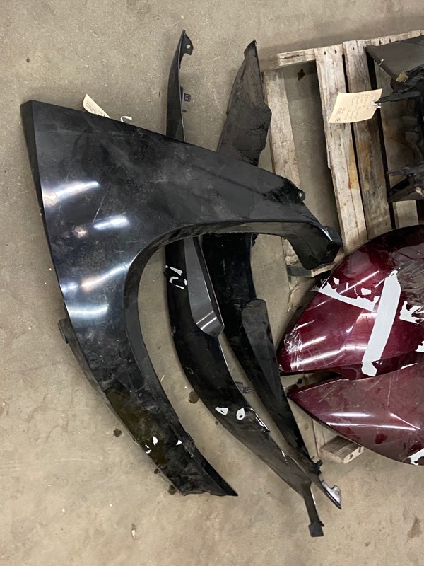 lot 9 image: 2008-2016 Polaris Victory Vision Motorcycle Parts