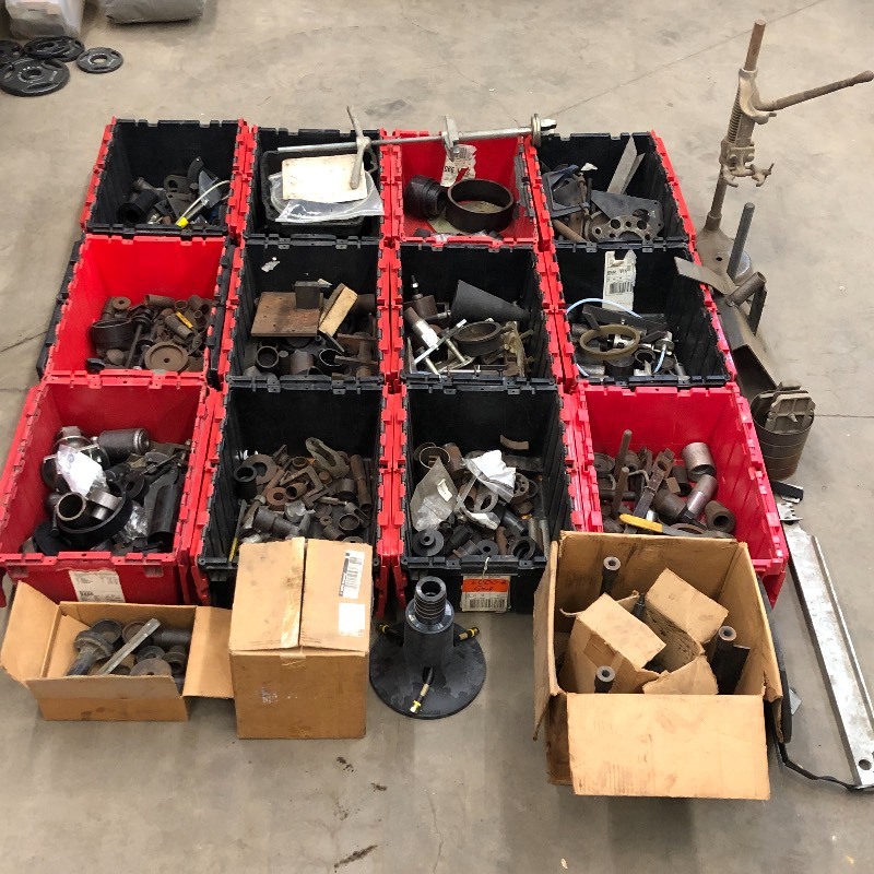 lot 26 image: Pallet Lot Of Assorted Specialty Automotive Tooling Supplies