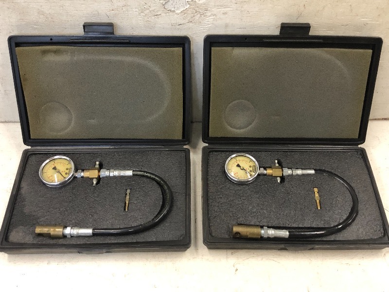 lot 24 image: Lot Of (2) Voss PSI Gauges