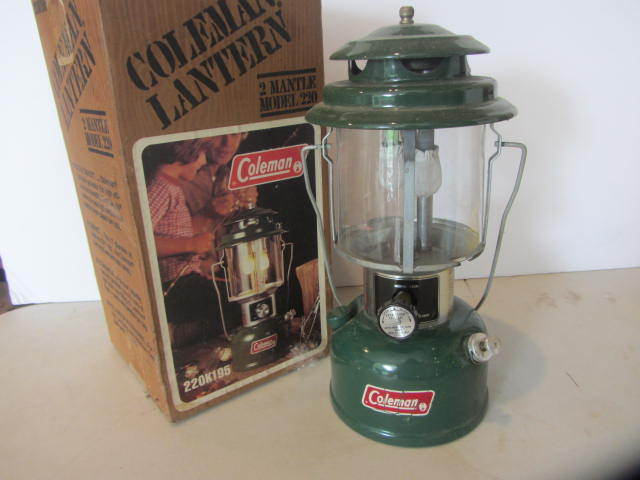 lot 15 image: Coleman Lantern