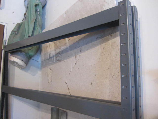 lot 86 image: Metal Shelf
