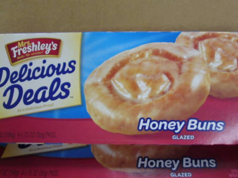 lot 209 image: 2 Cases of 16-8 oz Boxes Mrs. Freshley...