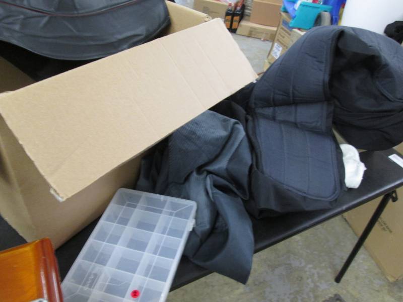 lot 276 image: Automotive Seat Covers, Organizer, ...