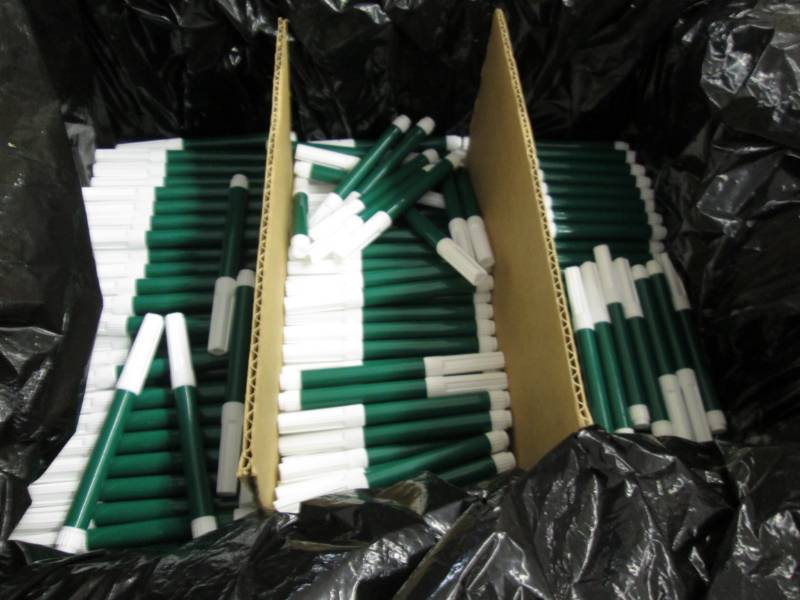 lot 279 image: Box of Green Markers...