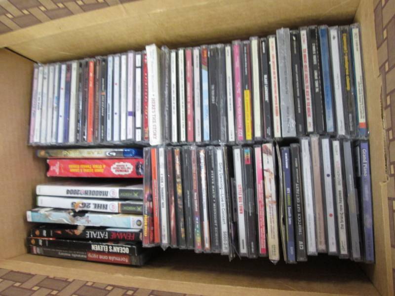 lot 287 image: CDs, DVDs, Games...