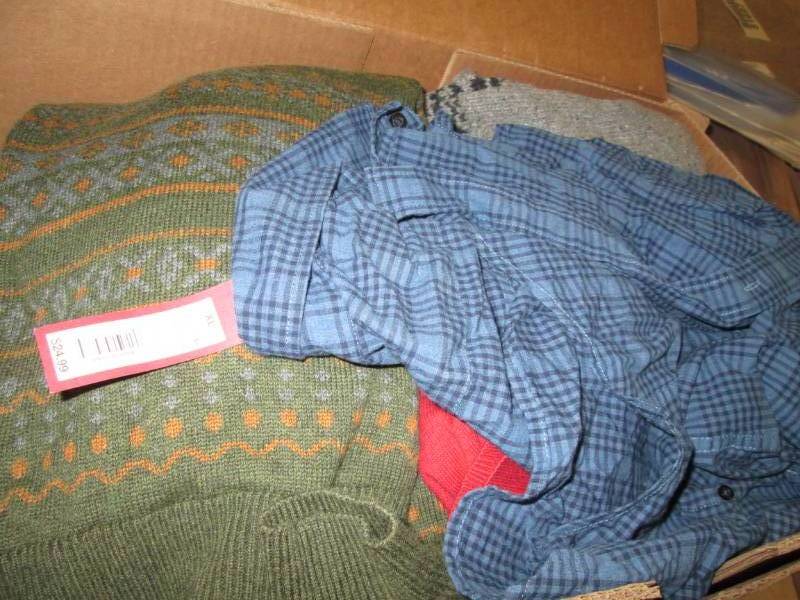 lot 60 image: Large Lot Mens Shirts & Sweaters N...