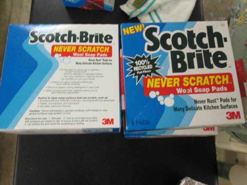 lot 156 image: 5- 8pk Scotch-Brite Never Scratch S...