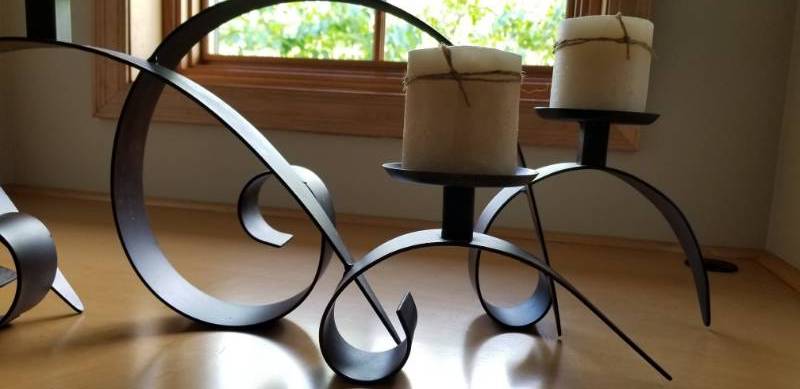 lot 32 image: Swirling Brushed Silver Candelabra
