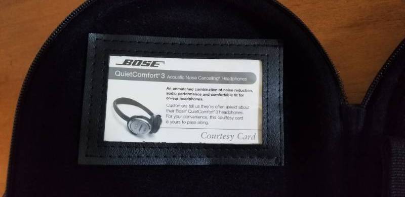 lot 78 image: Two Pair of Bose QuietComfort 3 Headphones