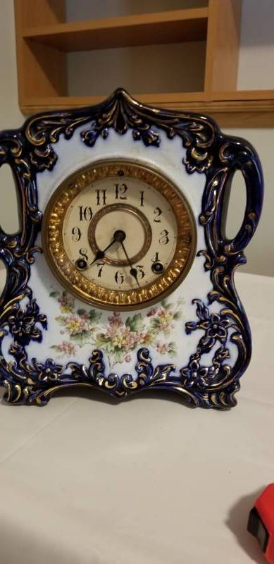 lot 4 image: Ansonia Flow Blue Mantel Clock Chiming