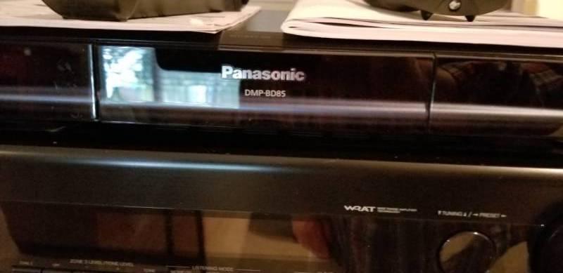 lot 83 image: Panasonic Bluray player and Onkyo WRAT Reciever