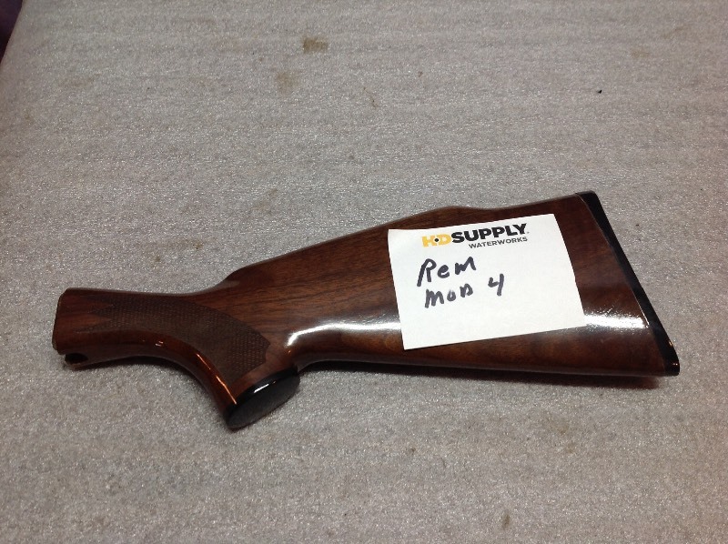 lot 25 image: Remington Model 4 Stock