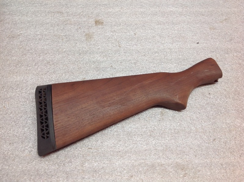 lot 35 image: Remington 870 EXP 12 Gauge Stock