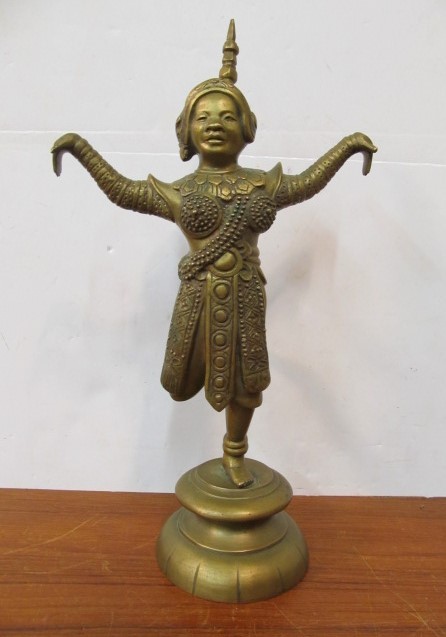 lot 42 image: Vintage Heavy Brass Oriental Dancing Figure Statue