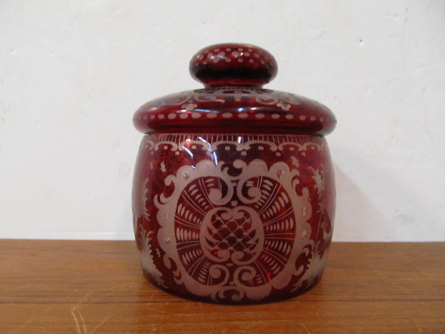 lot 98 image: Antique Bohemian Etched Cranberry Glass Lidded Jar
