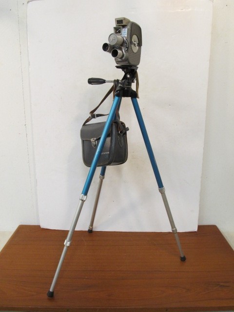 lot 71 image: Vintage Keystone 8mm Movie Camera wCase & Tripod
